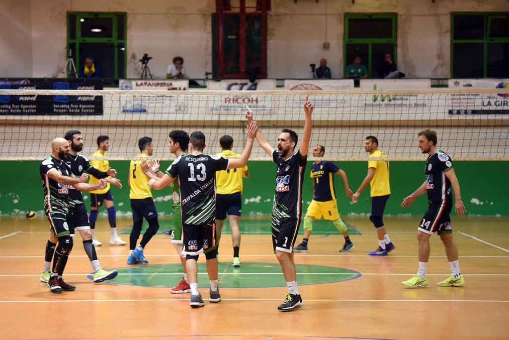 Sport Wwwcinquerigheit Atripalda Volleyball Primo Successo